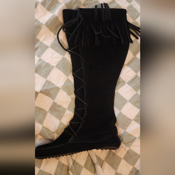 Minnetonka Moccasin Black Fringe Knee-High Women's Boots Lace Up - Picture 10 of 11